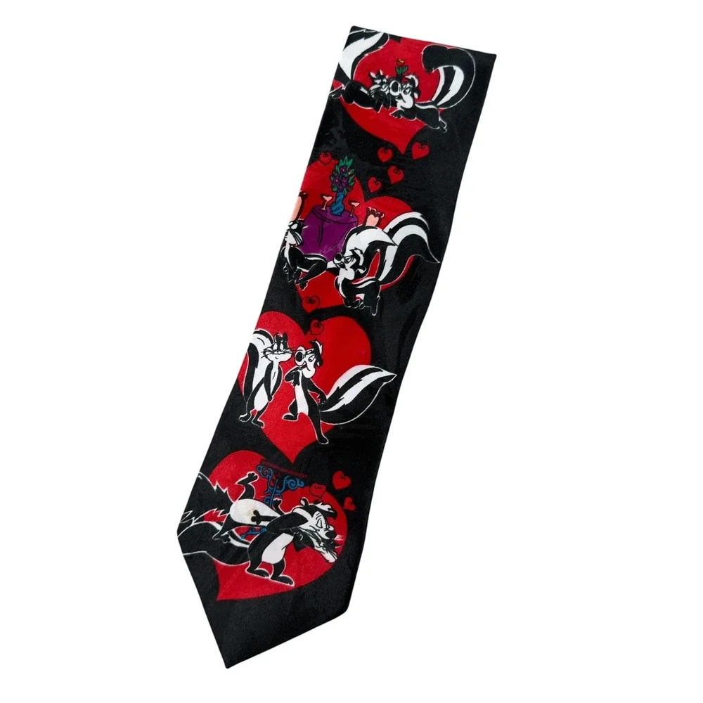 Looney Tunes Vintage Pepe Le Pew Heart Black Red Novelty Tie Men Fun Valentine's